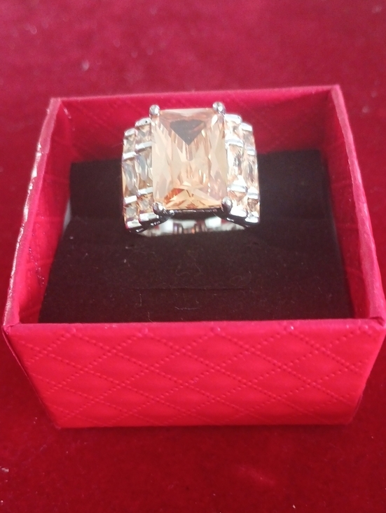 Other - Champagne Crystal Statement Ring - Women Jewelry